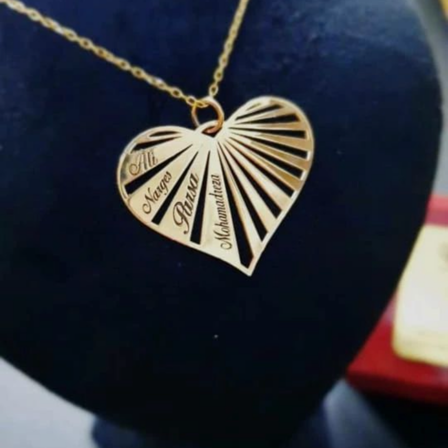 collier plaqué or cœur multi-prénoms en or jaune