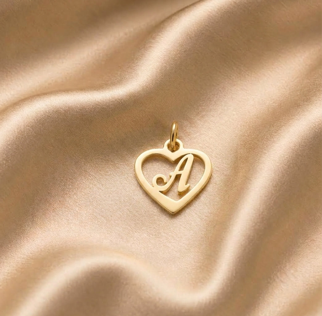 Pendentif initiale cœur or jaune - Or massif 18 carats - Or jaune - présenté dans un écrin cadeau de luxe