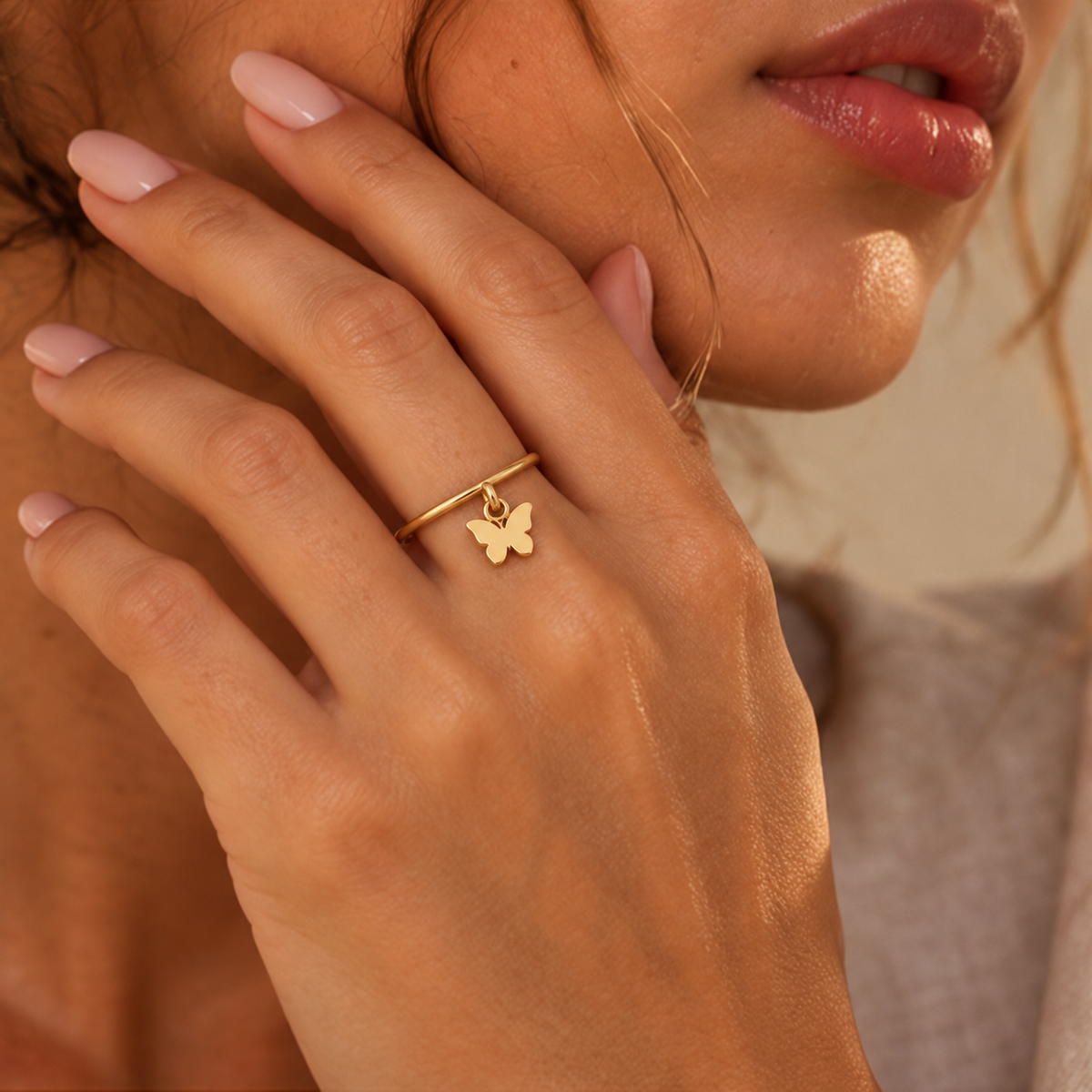 Bague breloque papillon en Or jaune