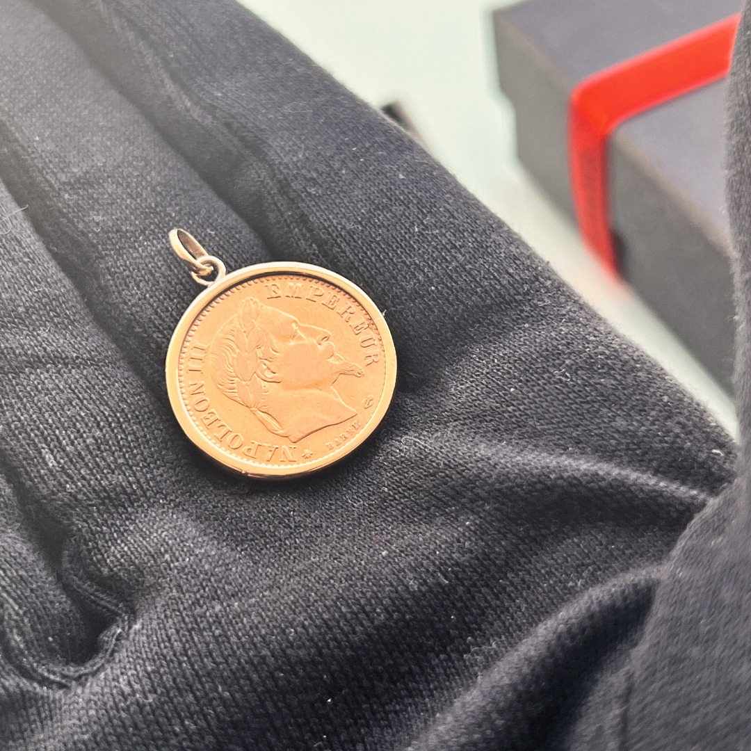Monture en or 18 carats pour pièce 10 ou 20 Francs
