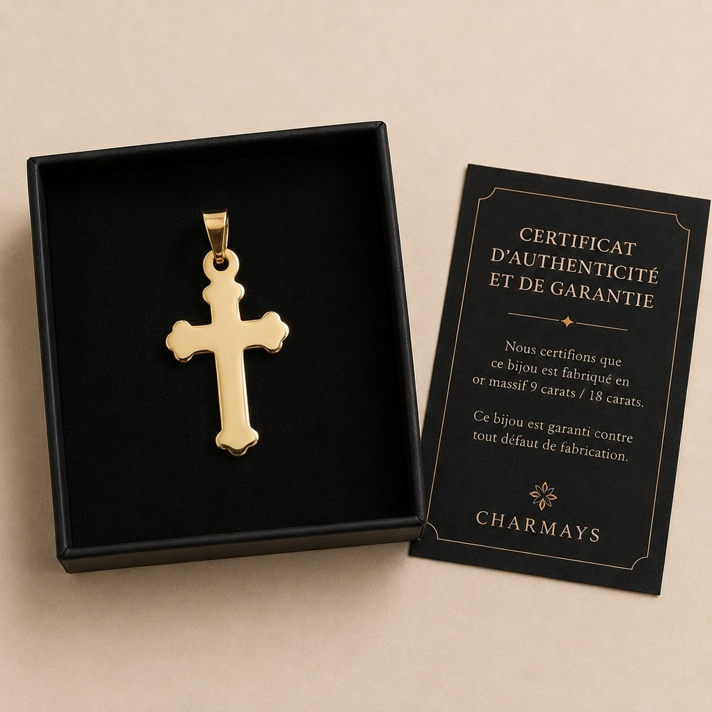 Tia – Pendentif croix en or 18K - Or massif 18 carats - Or jaune - présenté dans un écrin cadeau de luxe