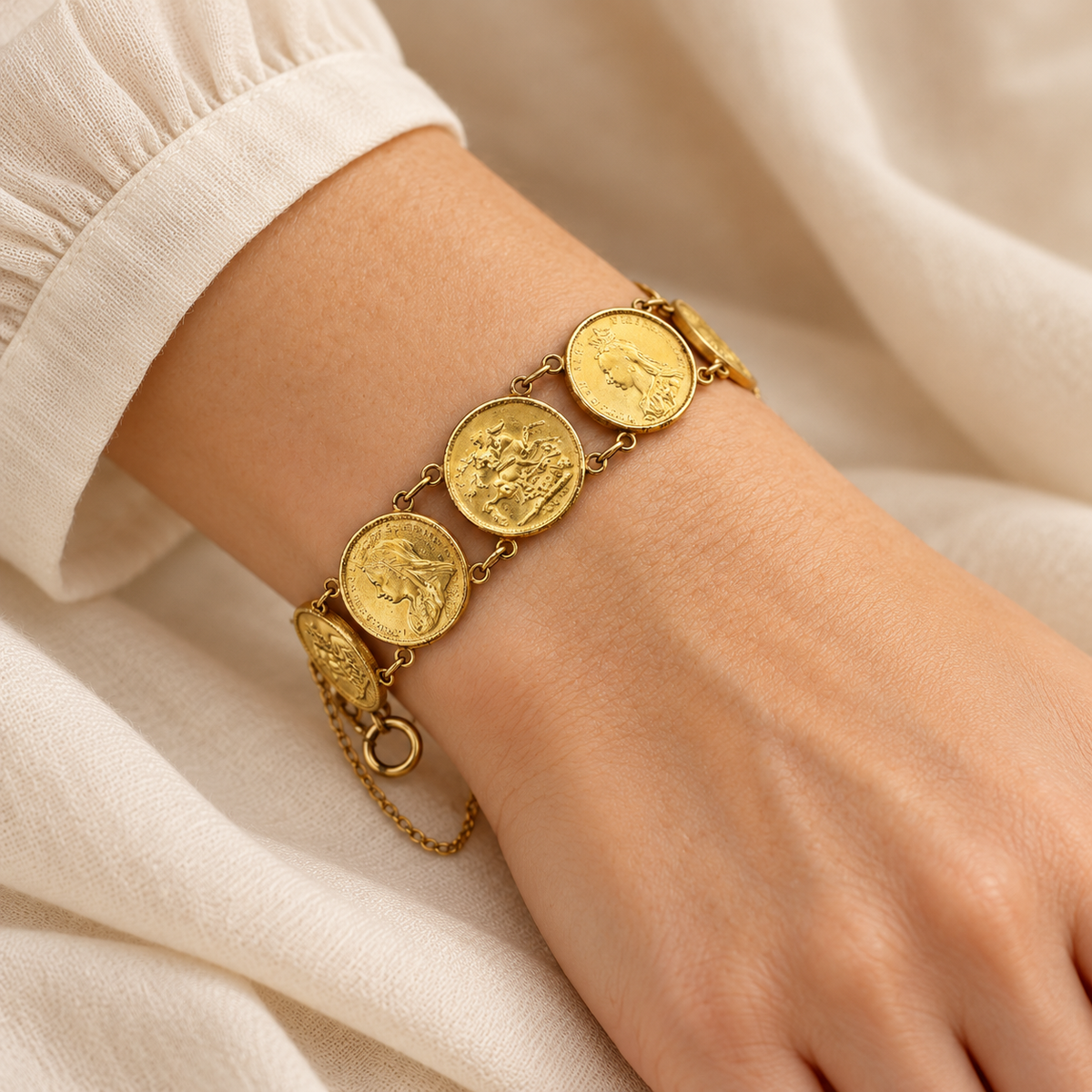 Bracelet avec 6 pièces de napoléon 10 Francs Or liées