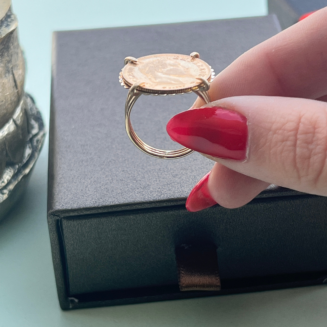 Bague avec Louis d'Or anneaux ajourés 18k/22K