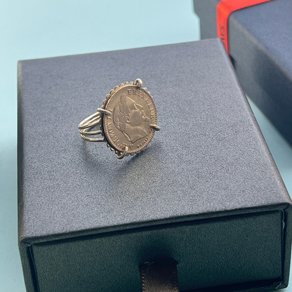 Bague avec Louis d'Or anneaux ajourés 18k/22K