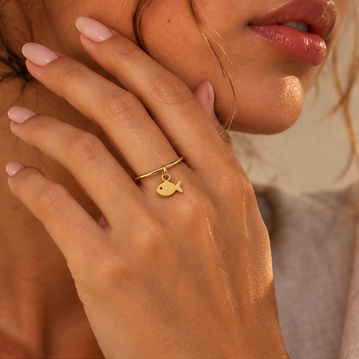 Bague breloque poisson en Or jaune