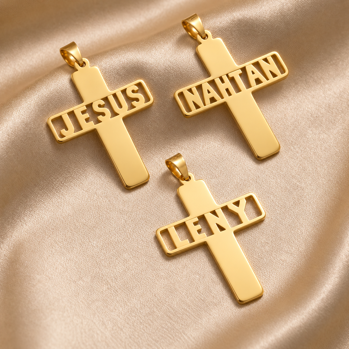Pendentif croix prénom personnalisé Or