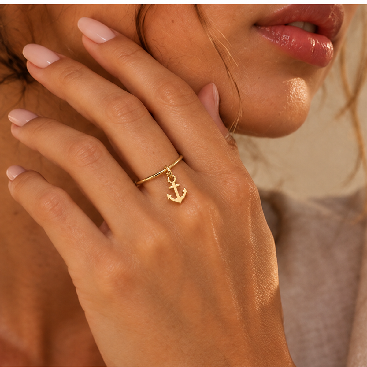 Bague breloque ancre en Or jaune
