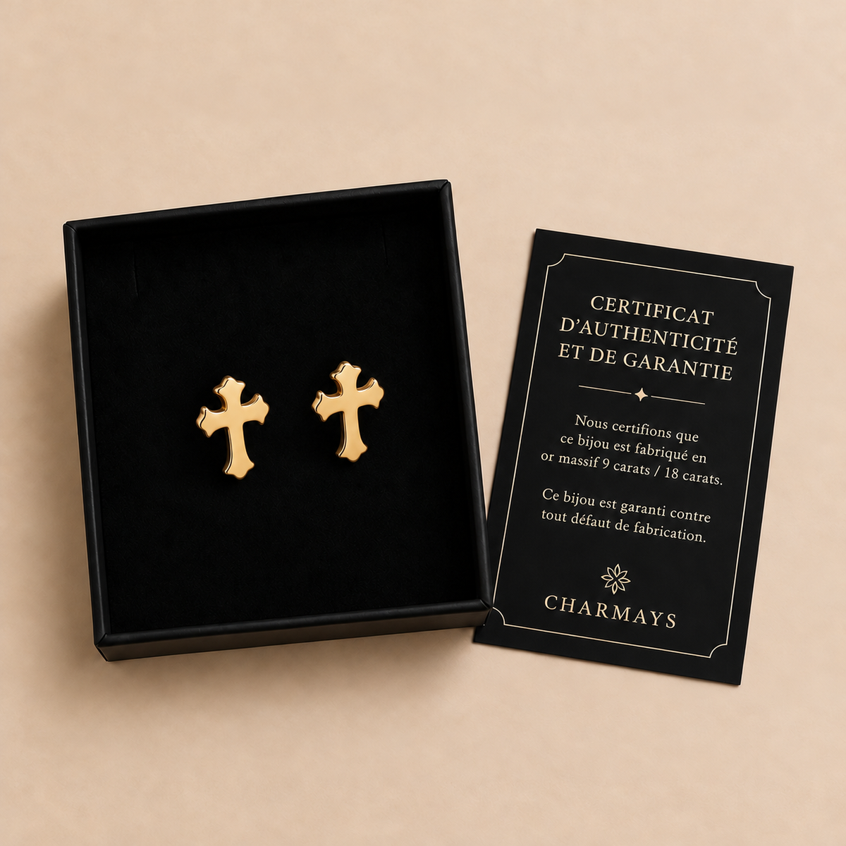 Alya – Boucles d'oreilles croix pendantes en Or